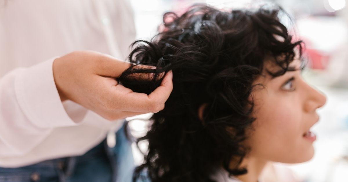 easy steps for cutting curly hair